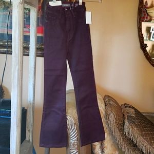 DL1961 Plumb Berry Cropped pants.